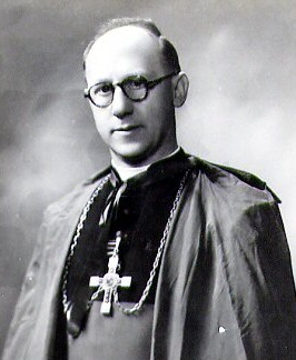 Il redentorista Mons. Antoine Demets, C.Ss.R. 1905-2000 – Belgio, Provincia di Flandrica, vescovo ausiliare di Roseau nelle Antille, ma dimessosi per una malattia agli occhi nel 1954. Morì nel 2000 a 95 anni.